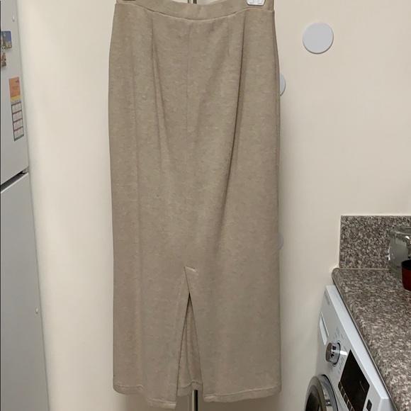 JNY perfect condition knead skirt - Picture 2 of 8